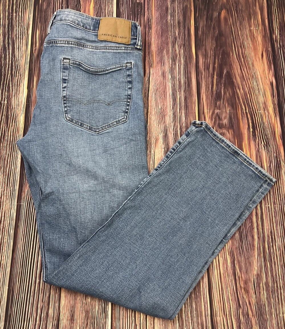 American Eagle Air Flex+ Original Bootcut Jeans Mens 34x34 (Actual 34x33)